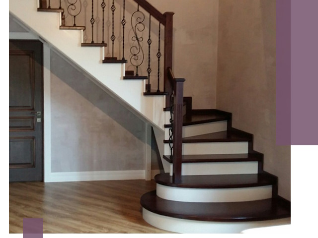 Изготовление Г-образных лестниц под ключ в Феодосии