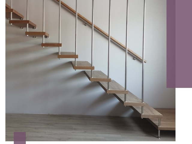 Демонтаж лестниц на больцах в Феодосии быстро и аккуратно