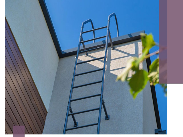 Лестницы на крышу в Феодосии — изготовление, монтаж, демонтаж
