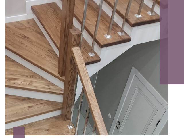 Обшивка металлических лестниц под ключ в Феодосии