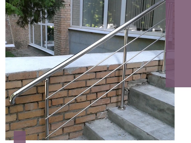 Перила из нержавеющей стали высокого качества в Феодосии