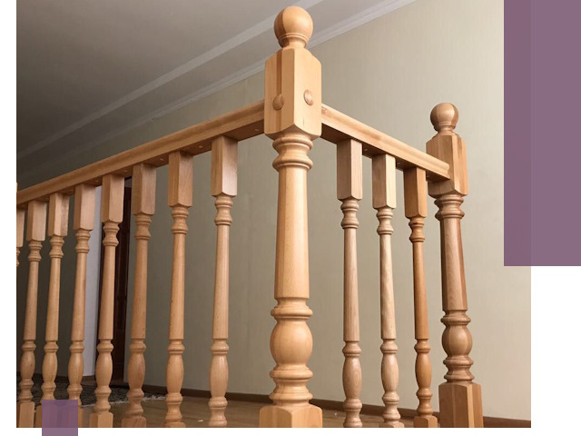 Деревянные перила на заказ в Феодосии: монтаж и изготовление