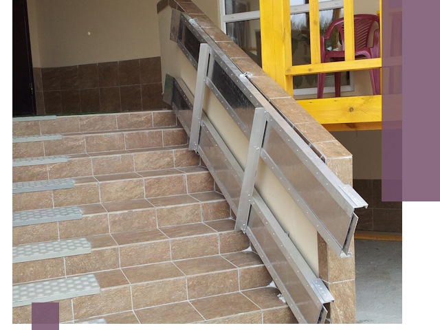 Откидные пандусы под ключ в Феодосии — монтаж и демонтаж