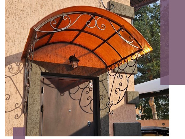 Демонтаж козырьков в Феодосии быстро и безопасно