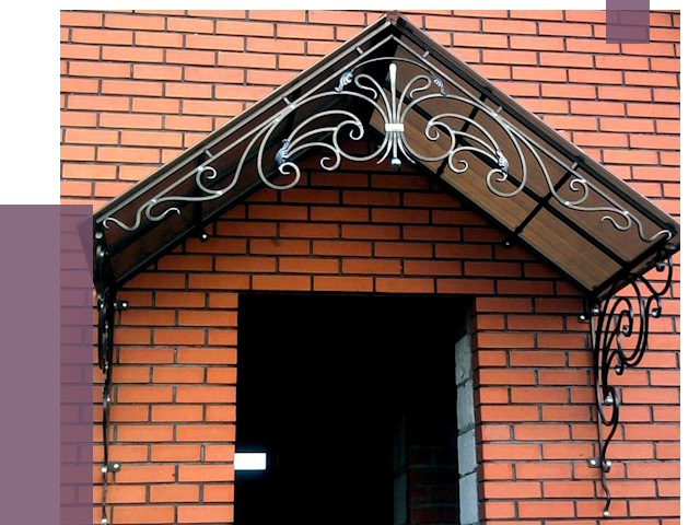 Металлические козырьки в Феодосии от 10615 руб. 