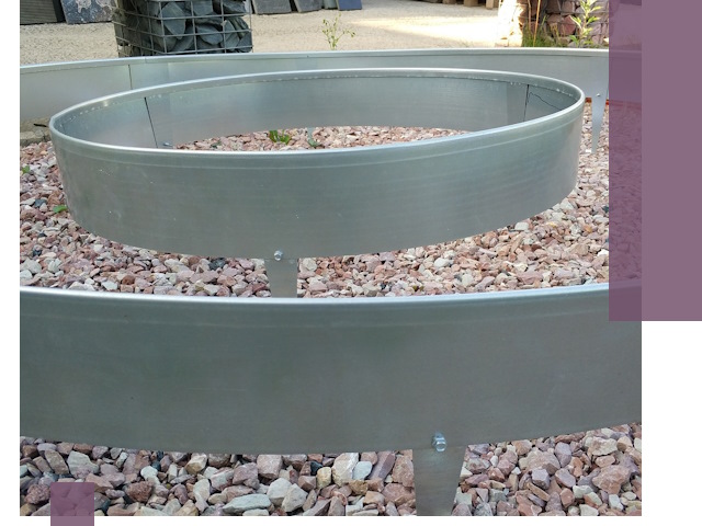 Нержавеющие бордюры под ключ в Феодосии — изготовление и монтаж