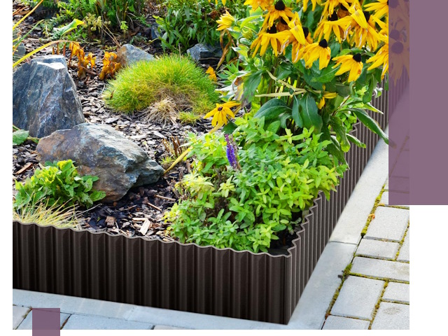 Металлические бордюры для клумб в Феодосии — производство и монтаж