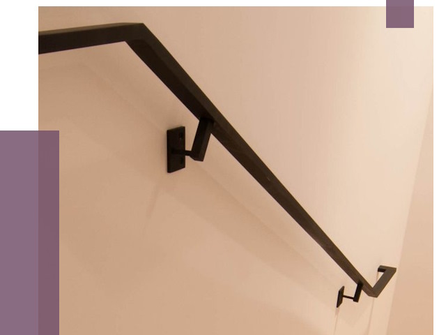 Монтаж пристенных поручней в Феодосии от 3555 руб. 