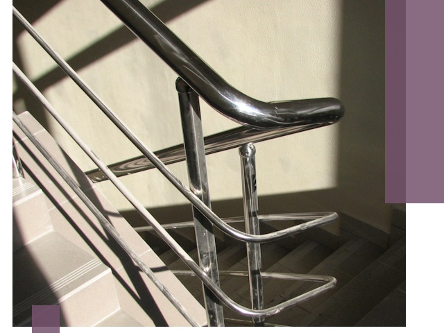 Поручни из нержавеющей стали под ключ в Феодосии